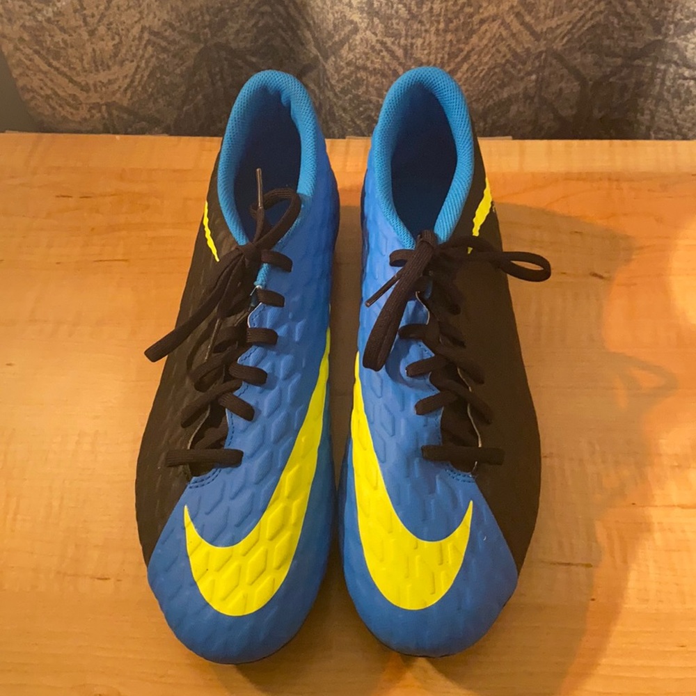 Hypervenoms soccer cleats